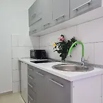 Apartment Ana I Ante *