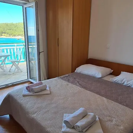 Ana I Ante Apartman *