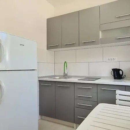 Ana I Ante Apartmán Milna (Hvar)