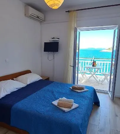Ana I Ante Apartman Milna