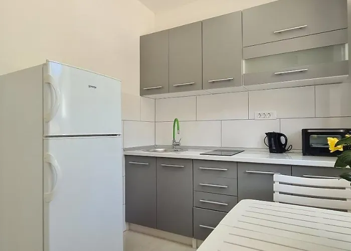 Ana I Ante Apartmán Milna (Hvar)